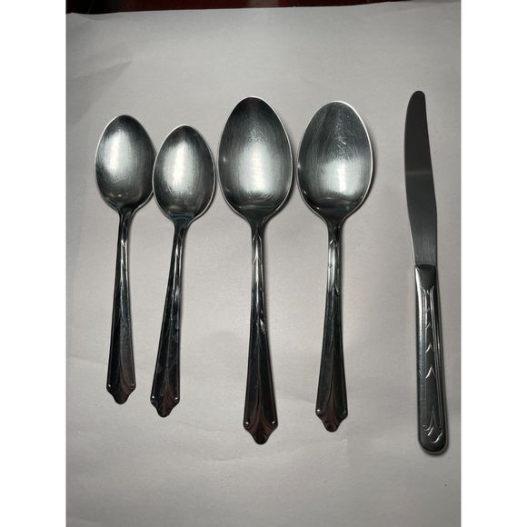 5 pieces of Flatware - Kenilworth (Stainless) By‎ Ekco Silver (Replacements) - Picture 2 of 5